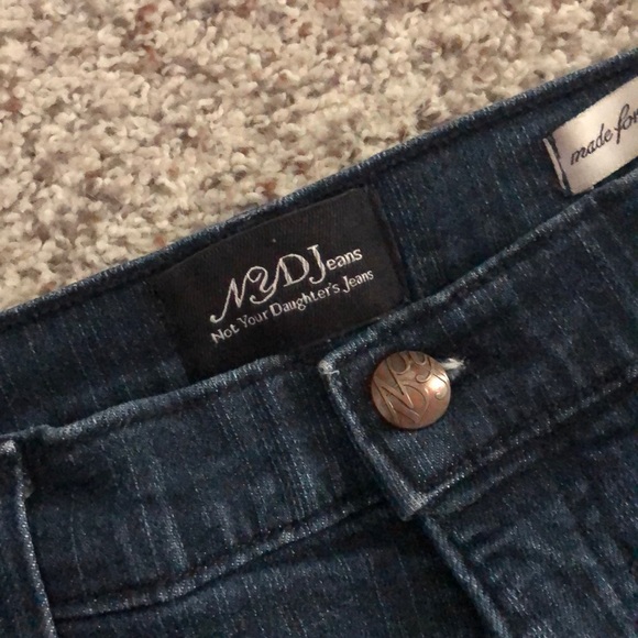 Not Your Daughters Jeans - Picture 2 of 3